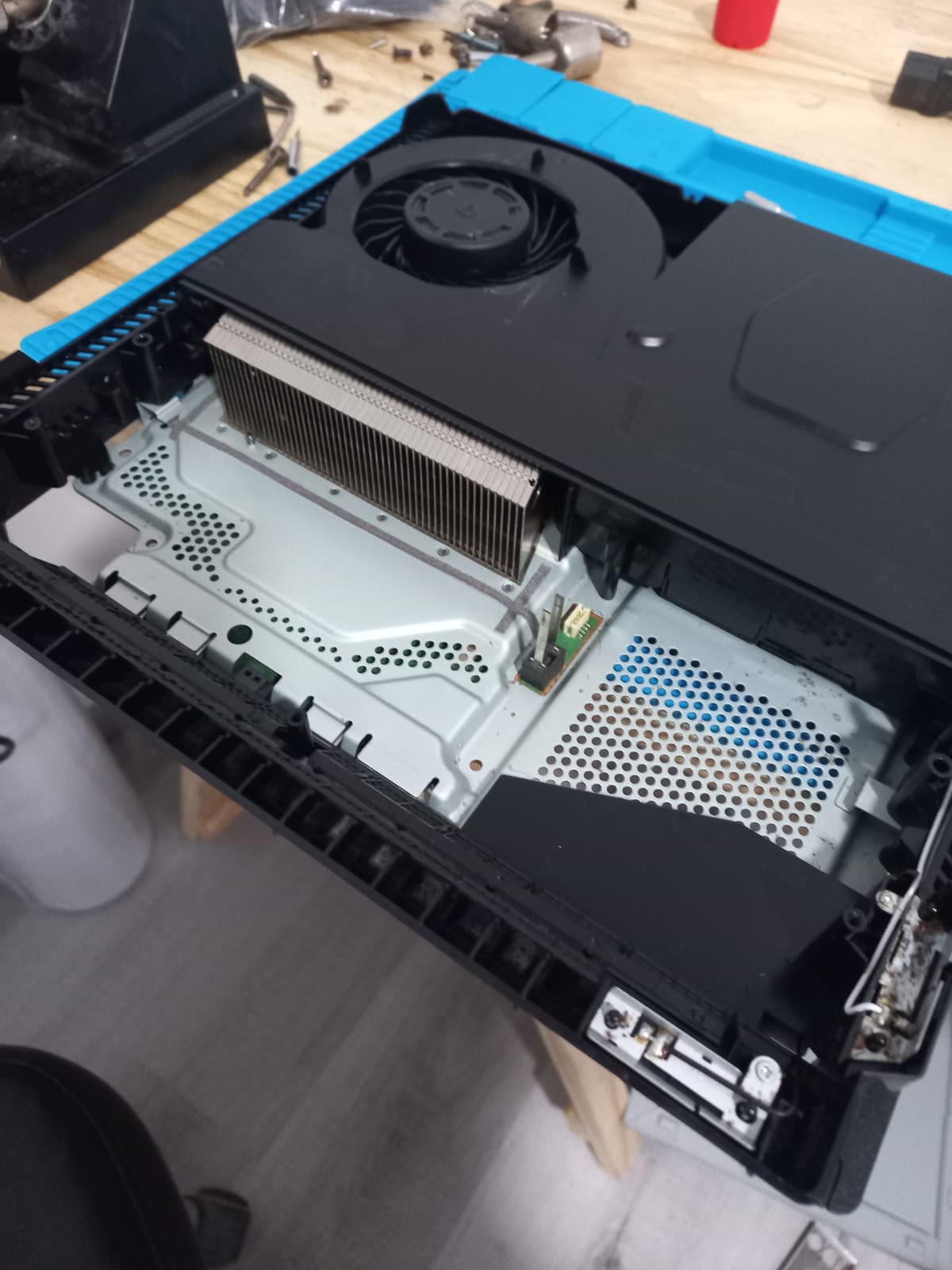 Mantenimiento Play, Xbox y otras consolas
