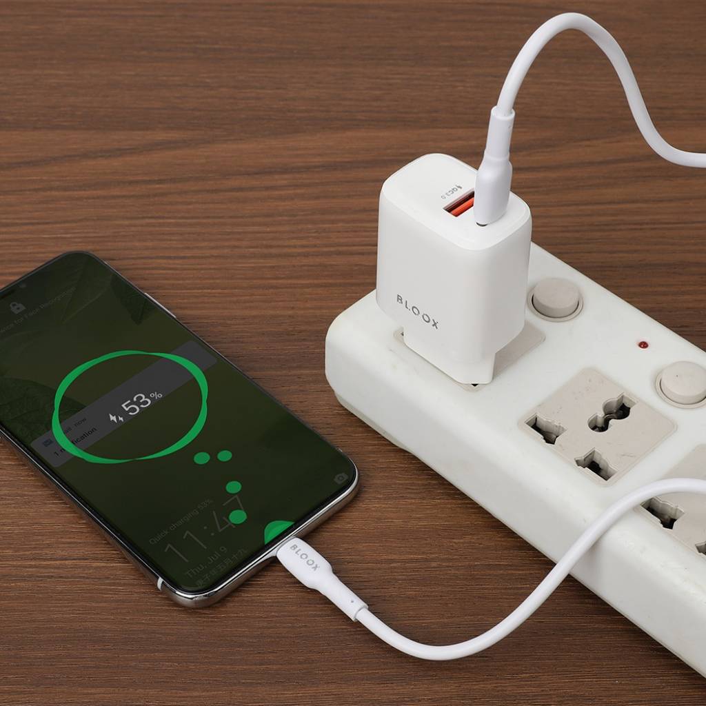 Cargador Bloox Charge C2 (USB y USB C, CON cable)